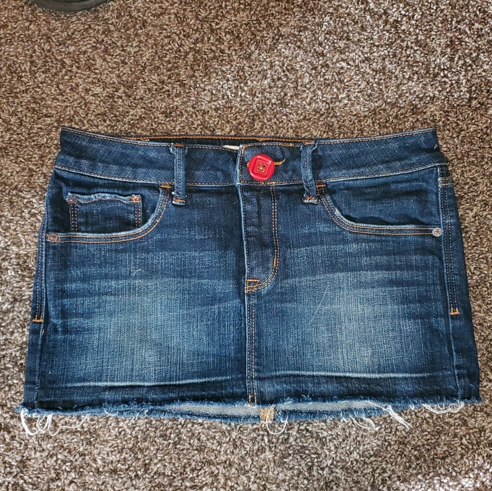 Cute mini Jean skirt